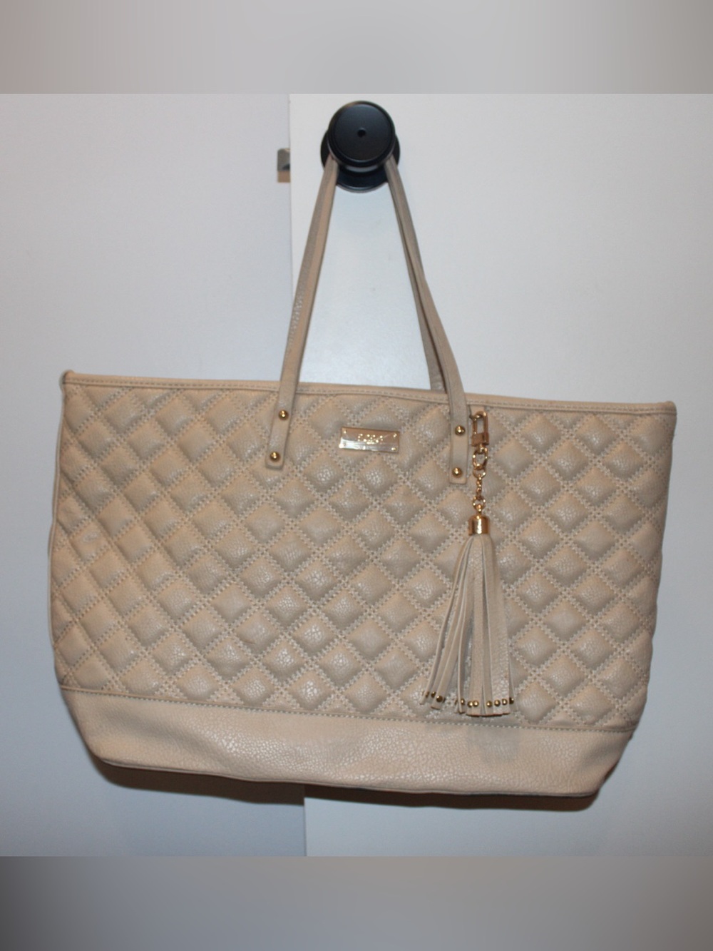 BCBG Paris Large Quilted Tote Bag Nude Beige Vegan Leather Shoulder Purse Tassel